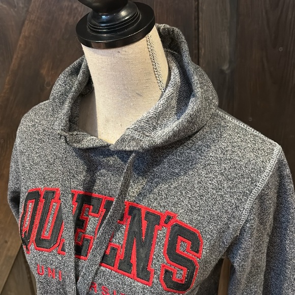 Queen’s University heathered grey kangaroo pouch hoodie sweater size xs - Picture 3 of 10
